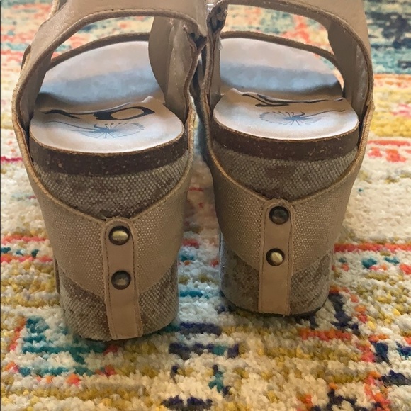 OTBT Bushnell Wedges - Picture 3 of 5